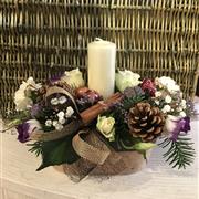 Christmas candle arrangement