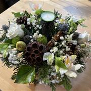 Festive table arrangement 